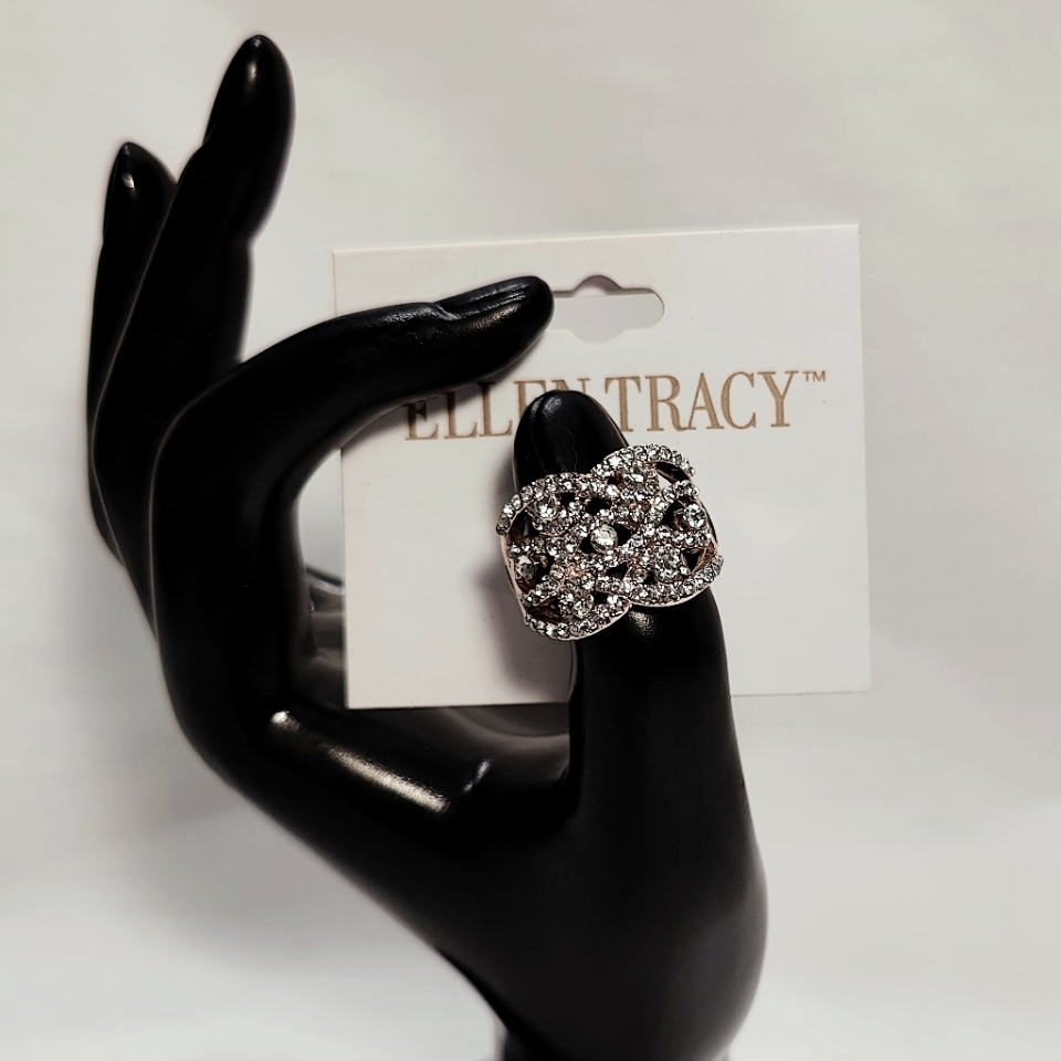 Ellen Tracy Gold Tone And Gem Costume Jewelry Ring - Nwt 6$